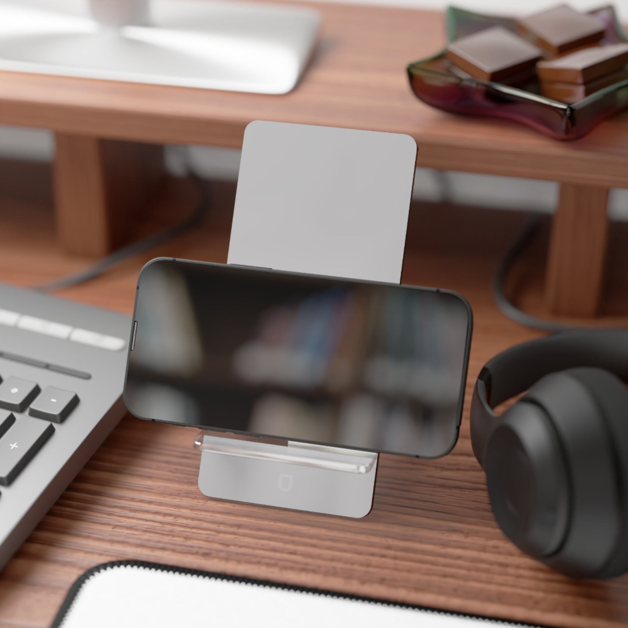 Phone Display Stand — Silver