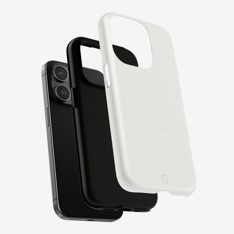 iPhone 15 Pro MagSafe Tough Case - White
