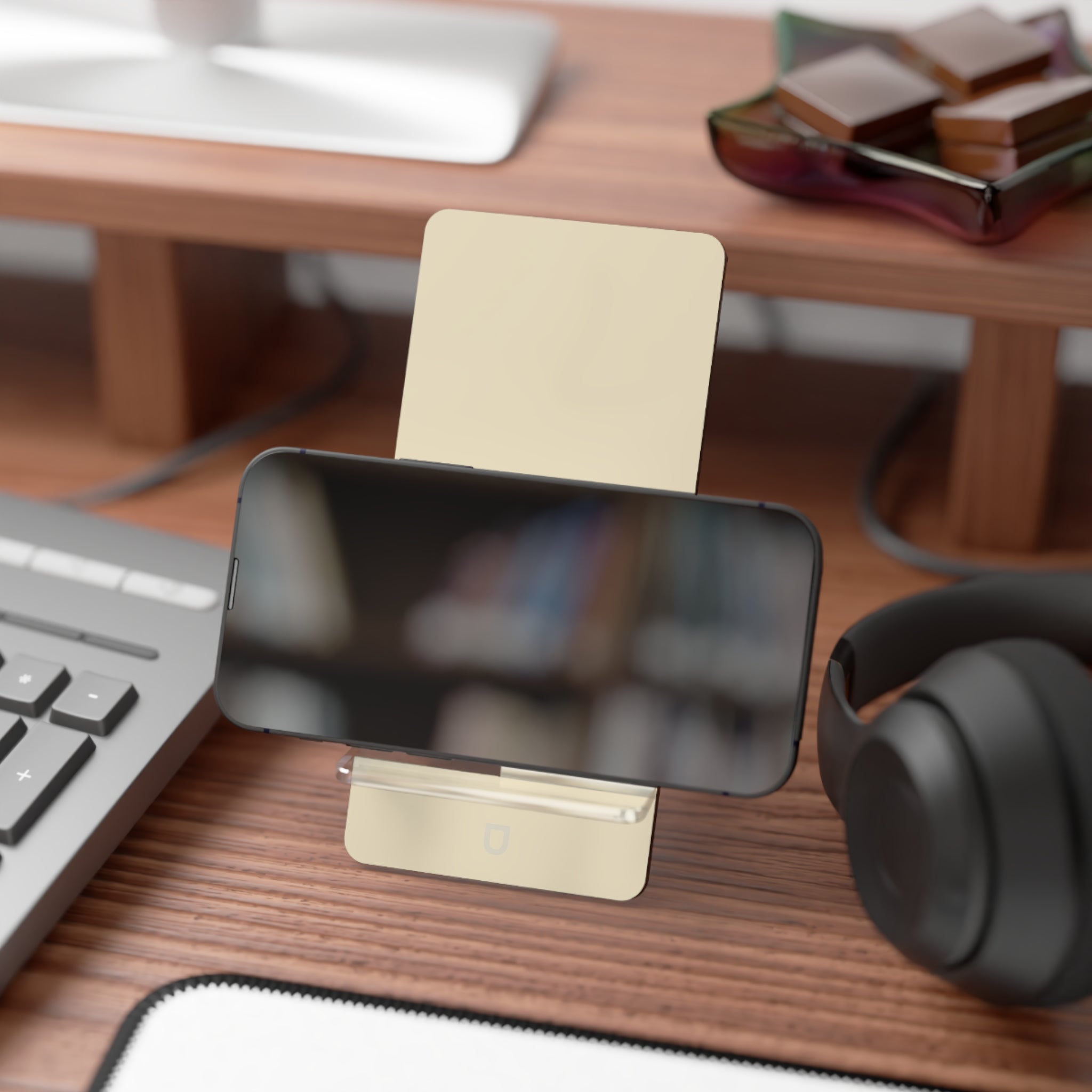 Phone Display Stand — Parchment