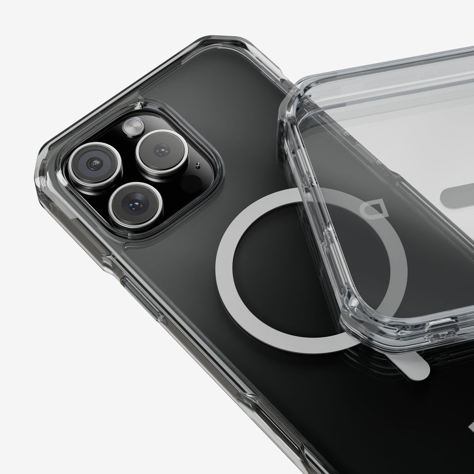 iPhone 15 Pro Max Clear Impact MagSafe Case