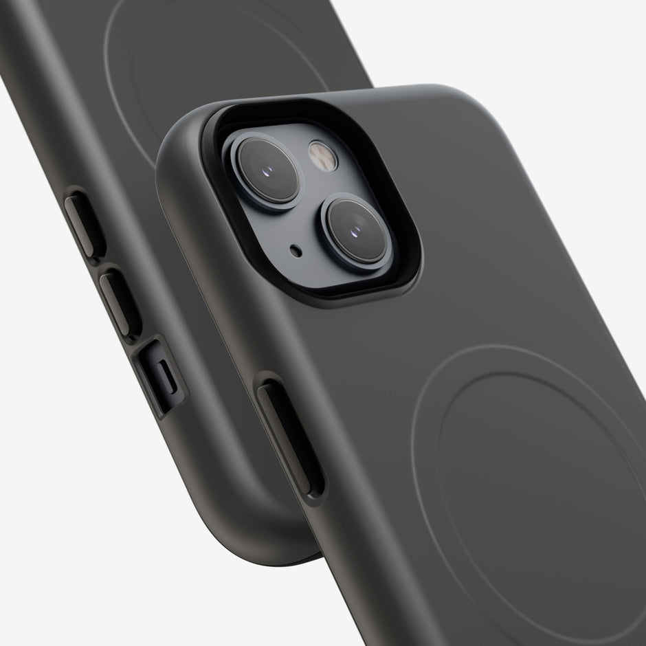 iPhone 14  MagSafe Tough Case - Black